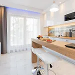 Batorego 7 By Renters アパート *