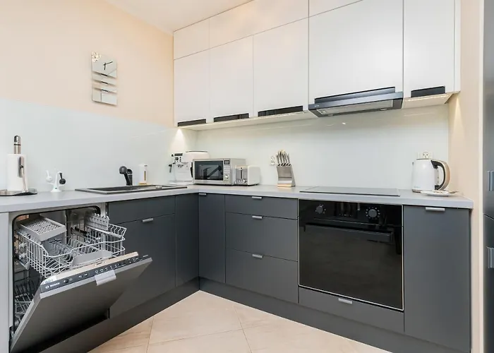 Batorego 7 By Renters * Gdynia