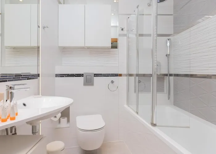 Batorego 7 By Renters *