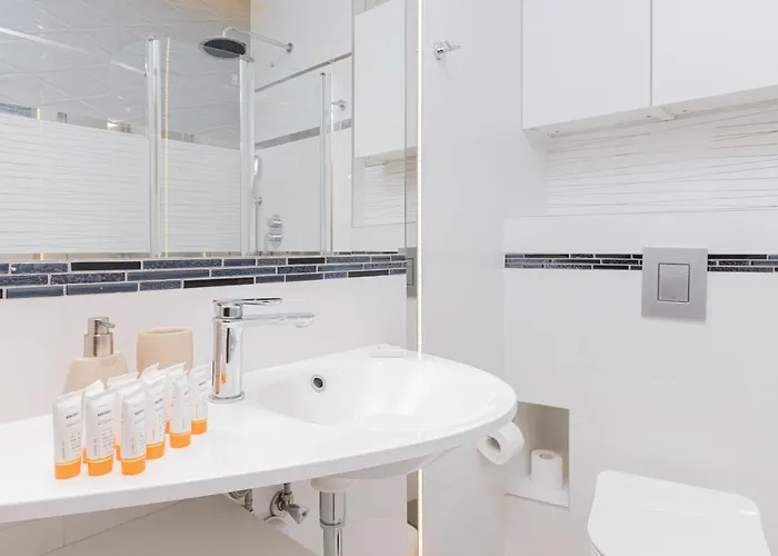 Batorego 7 By Renters Gdynia