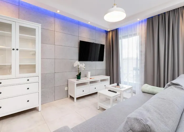 Batorego 7 By Renters Apartment Gdynia